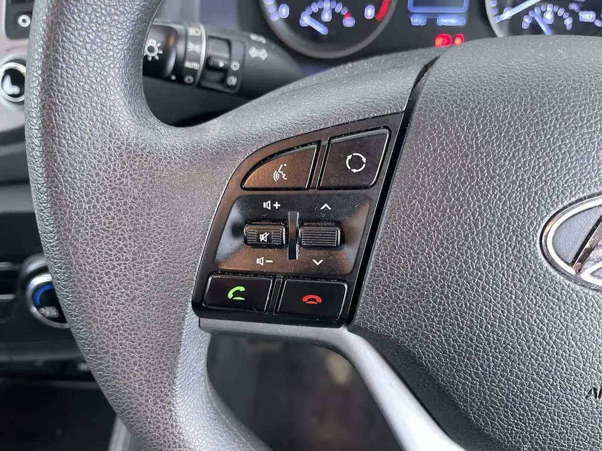 2017-hyundai-tucson-16-gdi-blue-drive-s-big-34