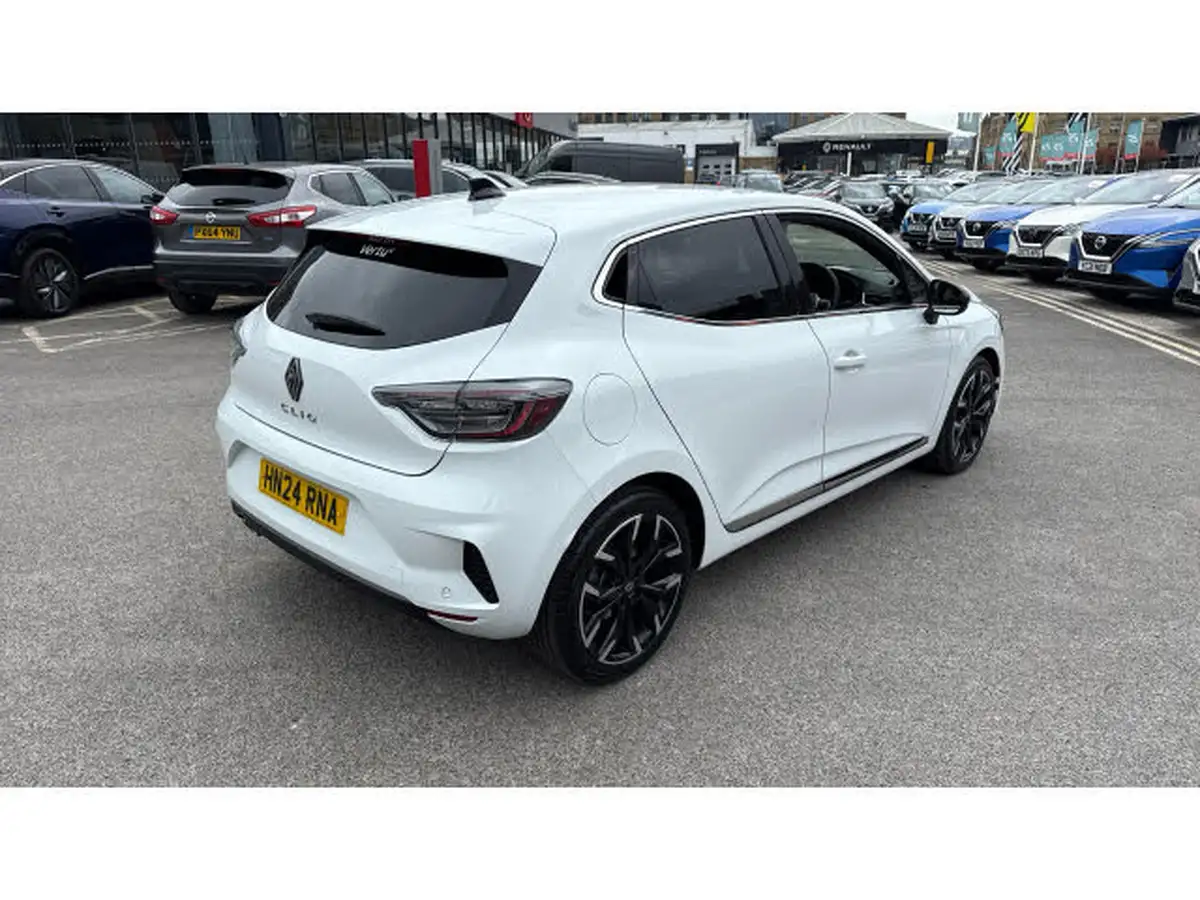 2024-renault-clio-10-tce-techno-big-24