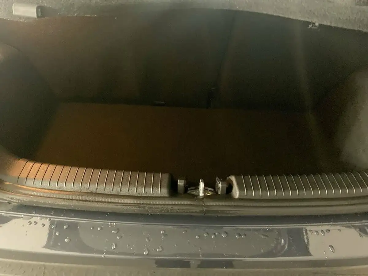 2023-hyundai-i10-12-premium-auto-big-12