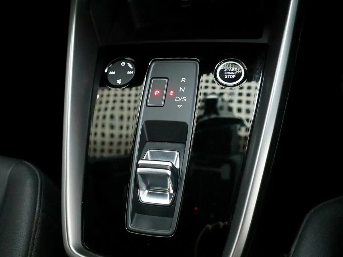 2020-audi-a3-15-35-tfsi-sport-saloon-4d-1498cc-s-tronic-big-36