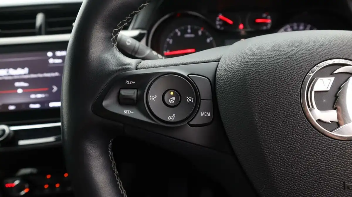 2020-vauxhall-corsa-12i-se-premium-big-24