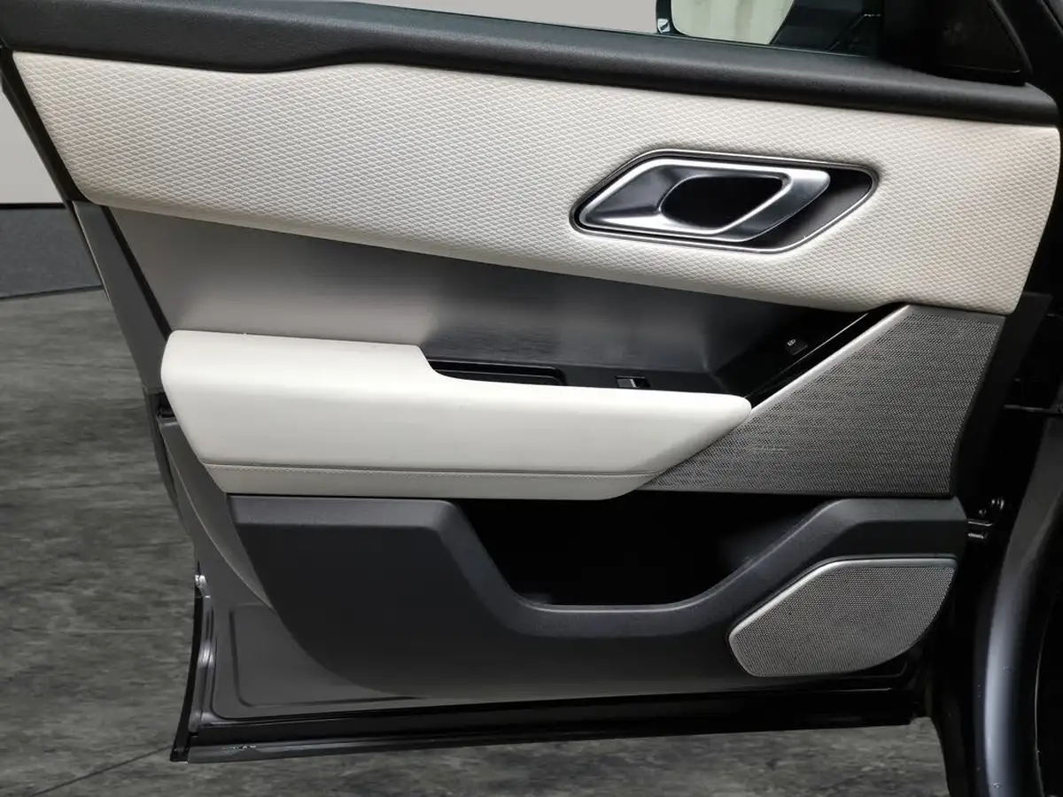 2022-land-rover-range-rover-velar-20-d200-velar-edition-big-34