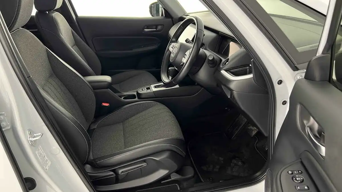 2023-honda-jazz-15-i-mmd-ex-107ps-big-14