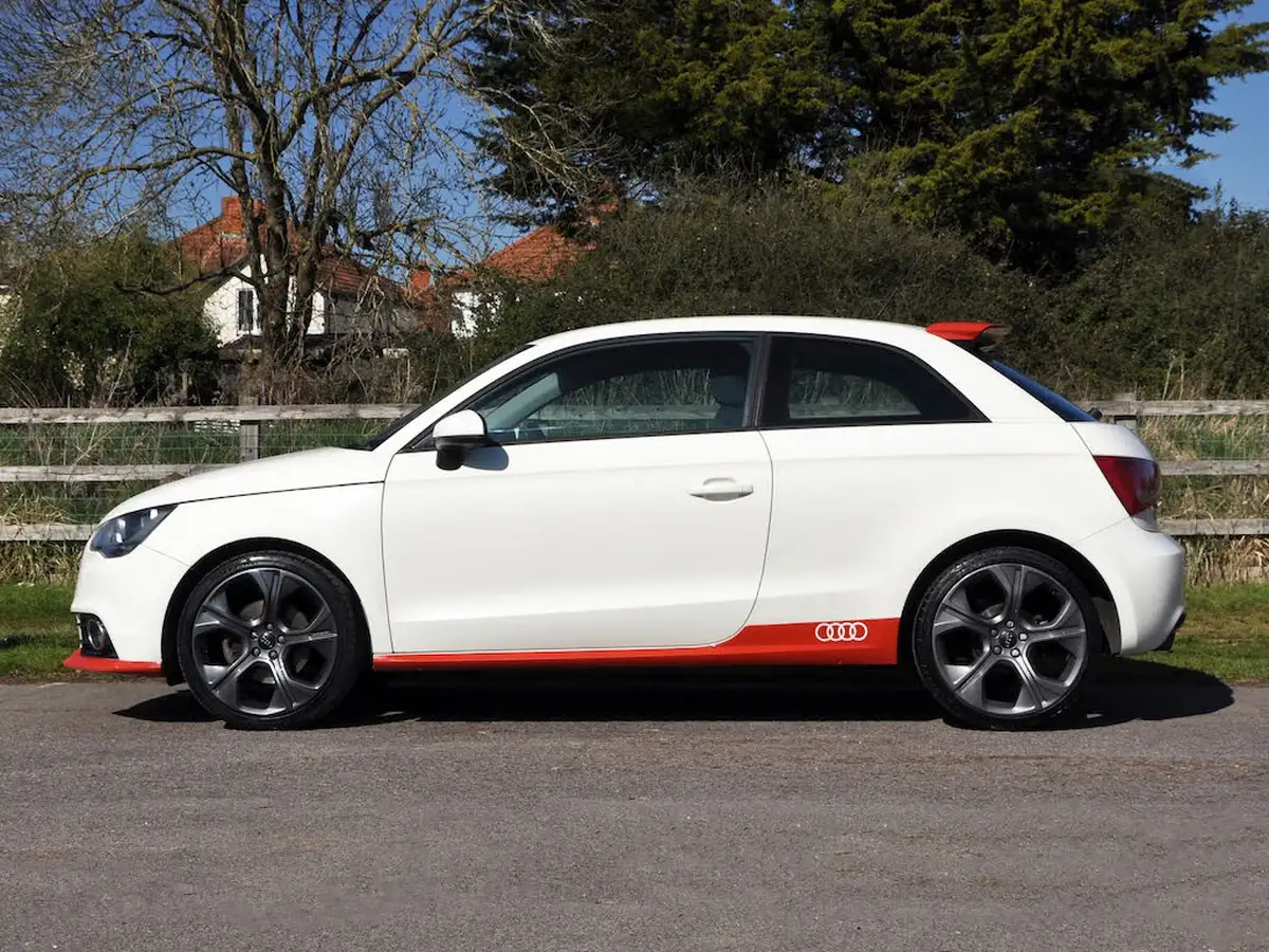 2011-audi-a1-14-competition-line-tfsi-big-49