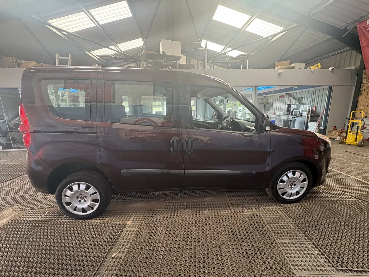 2015-fiat-doblo-14-mylife-big-14