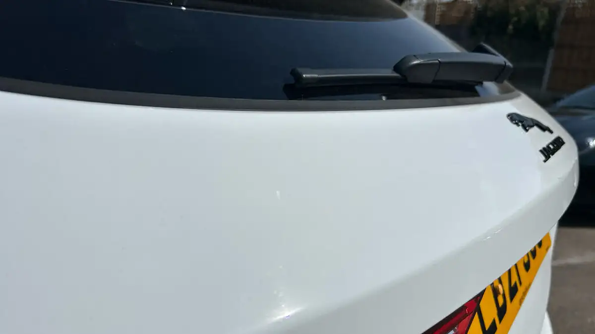 2021-jaguar-f-pace-20-p400e-s-big-25