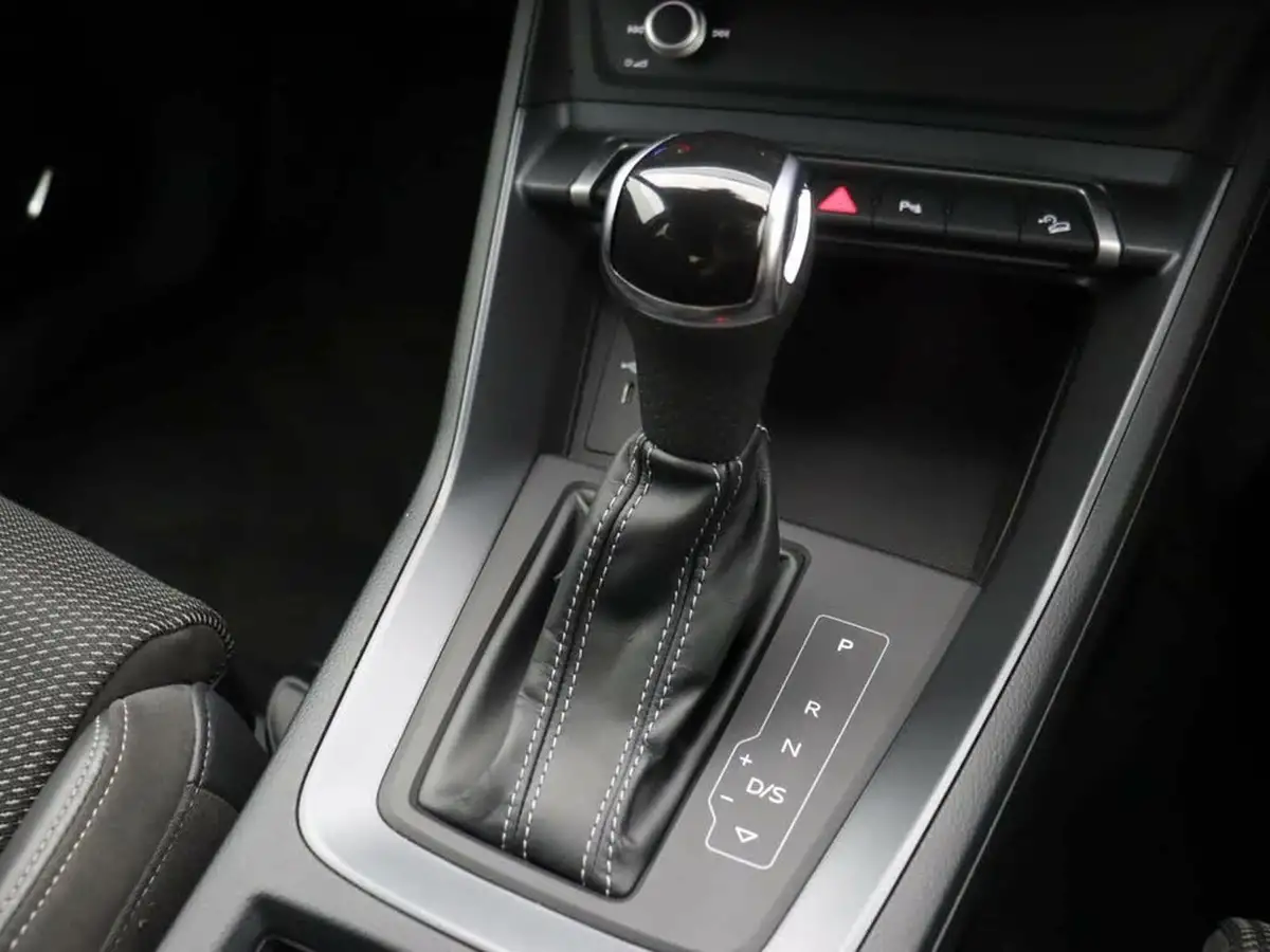 2021-audi-q3-15-35-tfsi-s-line-cod-station-wagon-tronic-big-36