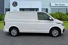 2024-volkswagen-transporter-small-2