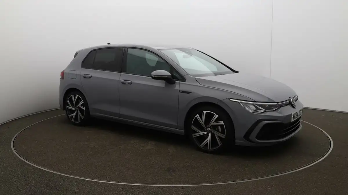 2024-volkswagen-golf-15-etsi-r-line-evo-hatchback-big-38