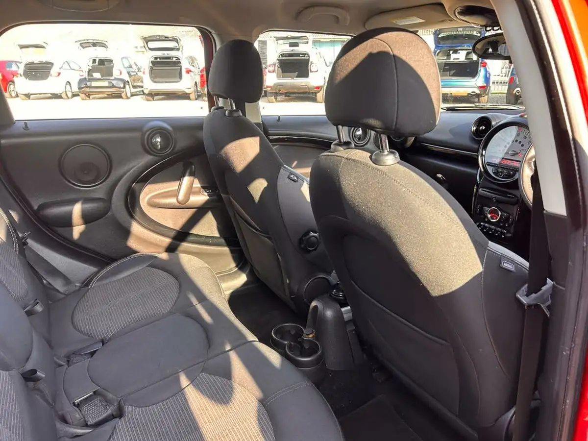 2014-mini-countryman-16-cooper-pepper-big-26