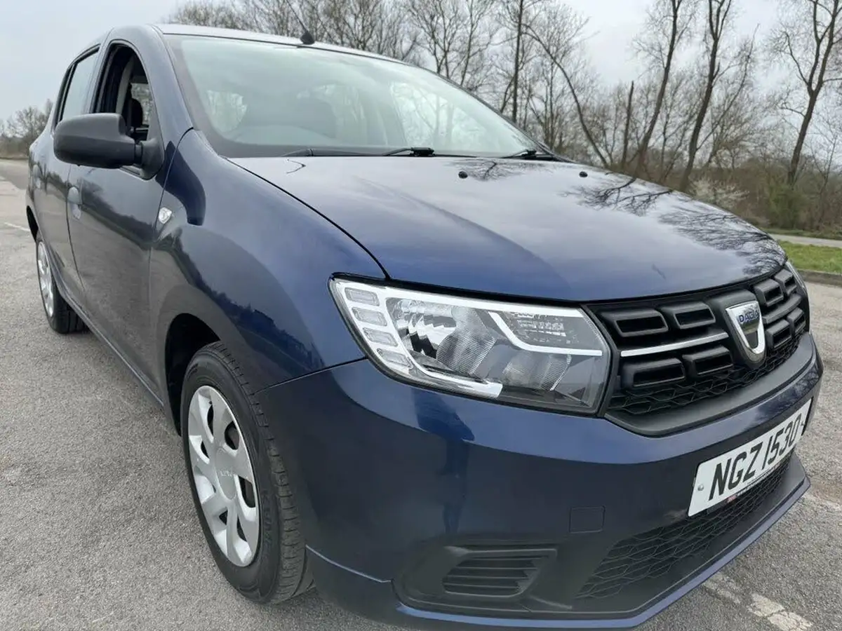 2019-dacia-sandero-10-sce-essential-big-24