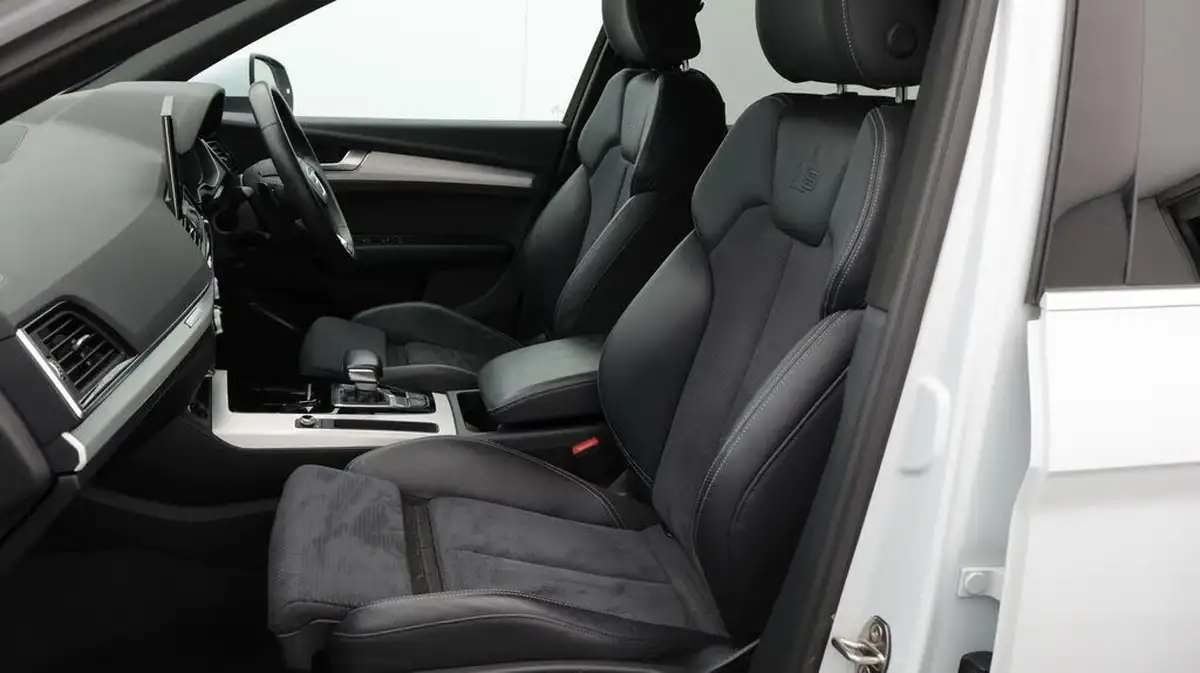 2022-audi-q5-20-45-tfsi-s-line-sportback-big-14