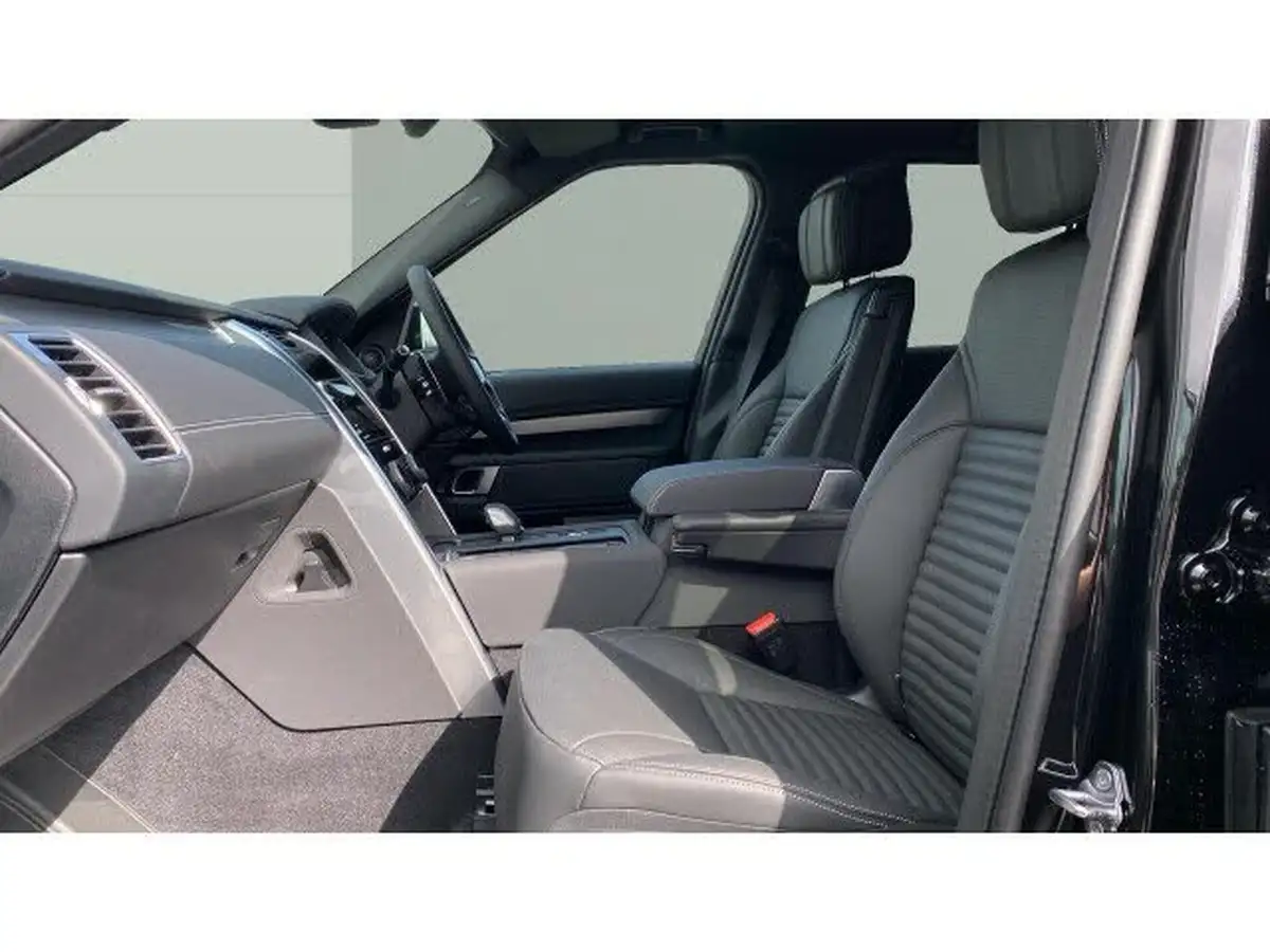2024-land-rover-discovery-30-d350-dynamic-hse-big-2