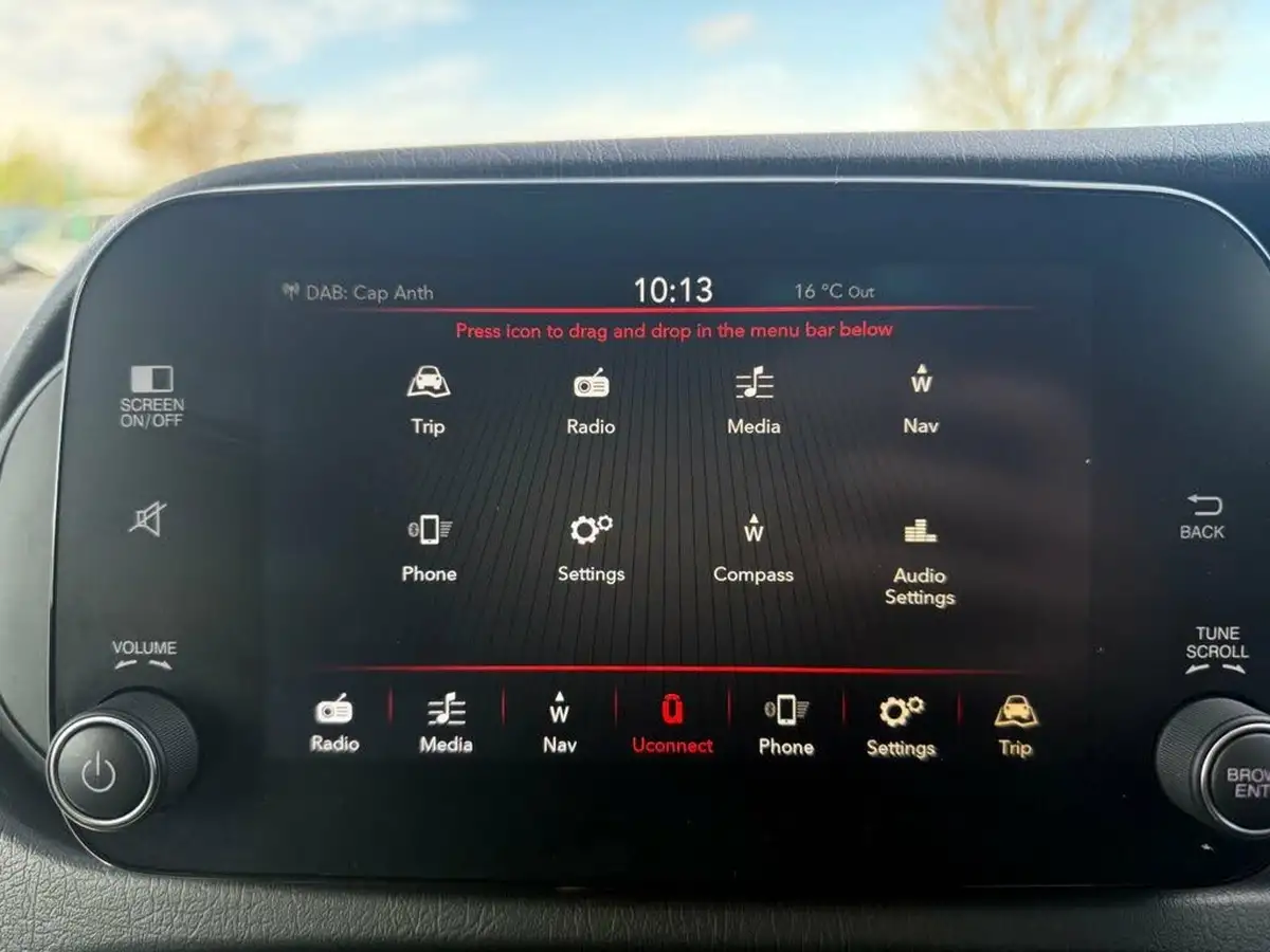 2021-fiat-tipo-10-cross-big-14