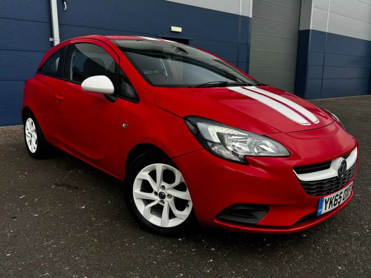 2015-vauxhall-corsa-12-sting-70ps-3d-big-0