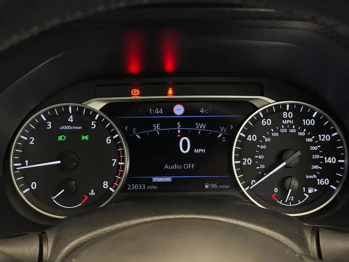 2021-nissan-juke-10-dig-t-tekna-big-25