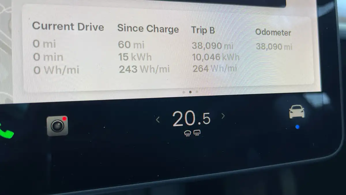 2021-tesla-model-3-e-long-range-4x4-big-12