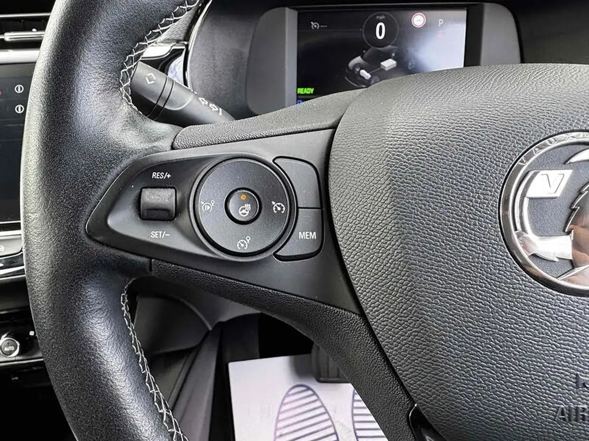2020-vauxhall-corsa-e-elite-nav-74kw-big-25