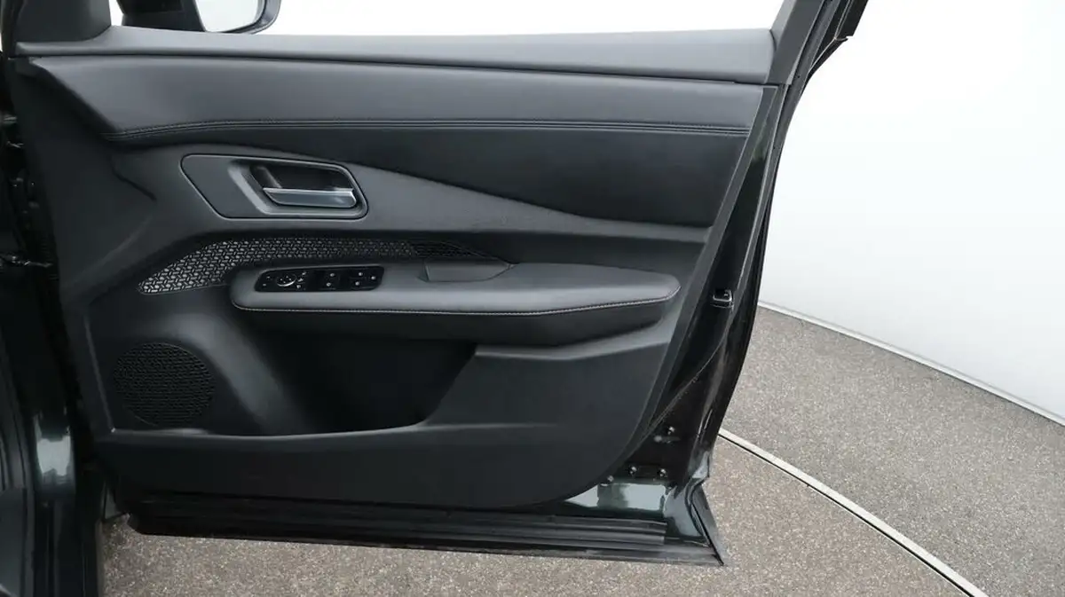 2023-nissan-ariya-e-advance-178kw-22kw-charger-auto-big-15
