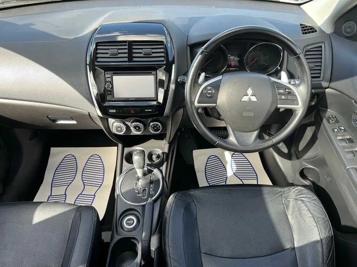 2014-mitsubishi-asx-22di-d-4wd-big-10