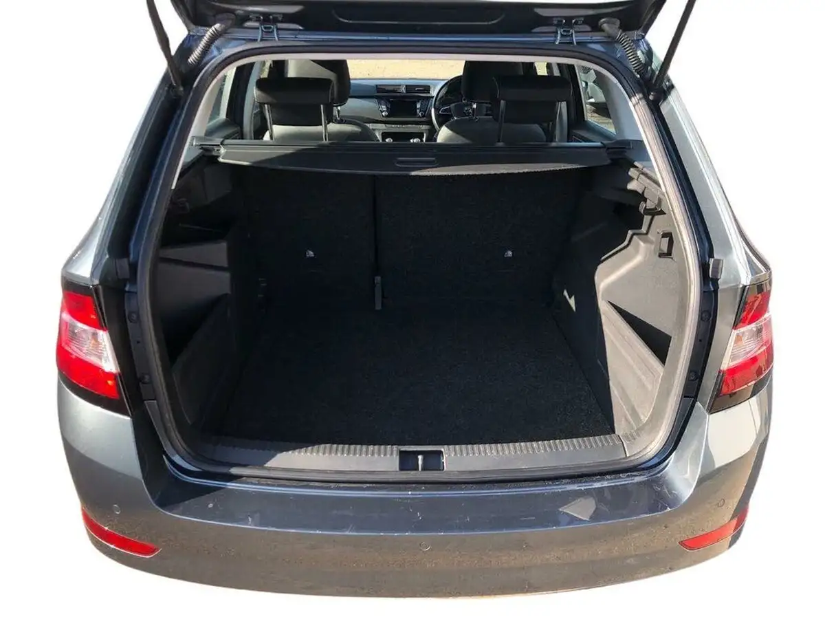 2019-skoda-fabia-10-tsi-se-l-109ps-estate-dsg-big-10