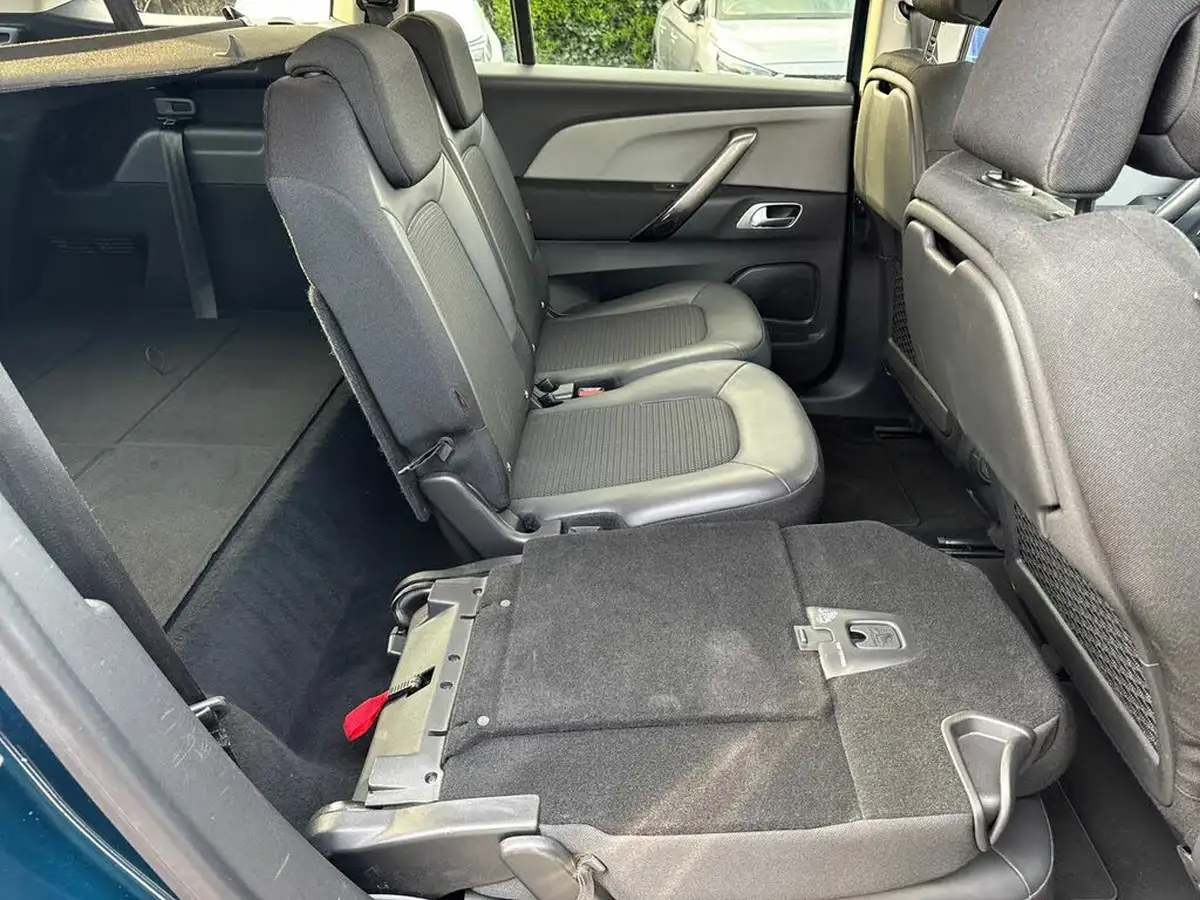 2021-citroen-grand-c4-spacetourer-12-puretech-sense-eat8-big-22