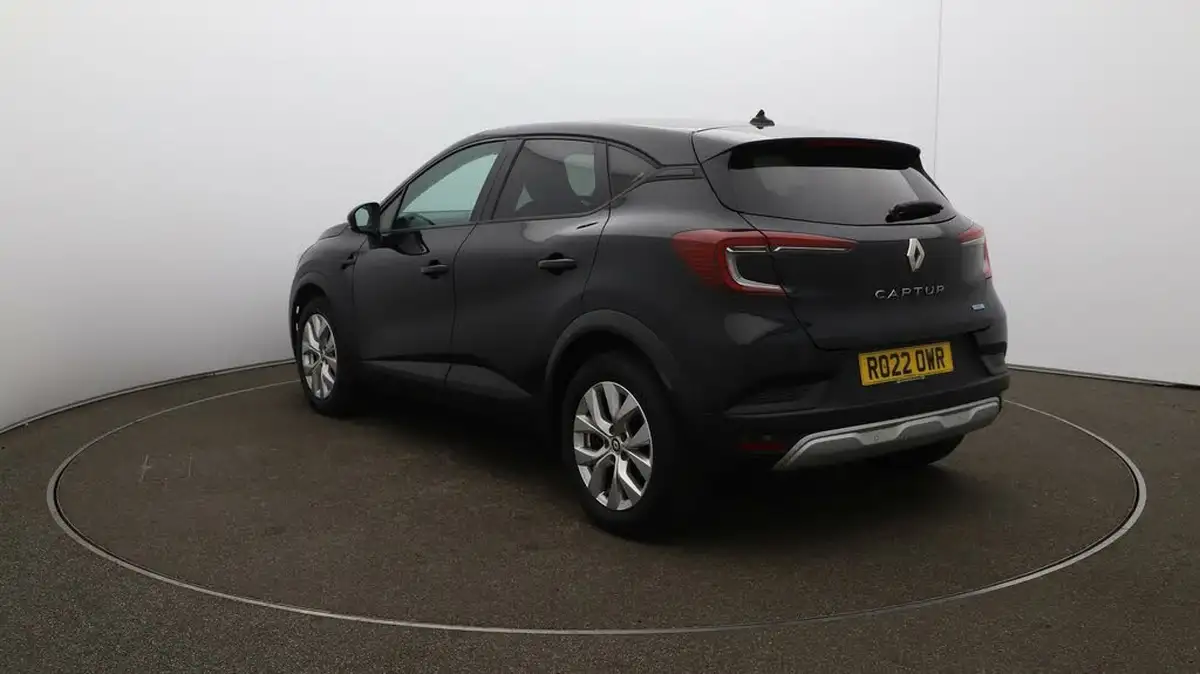 2022-renault-captur-16-iconic-edition-big-53