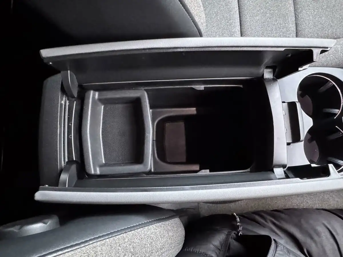 2022-citroen-c5-aircross-12-puretech-shine-ss-big-33