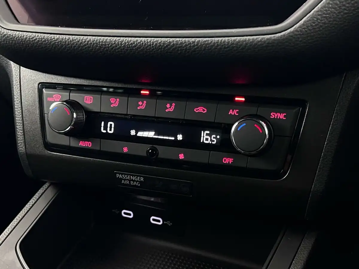 2021-seat-ibiza-10-tsi-fr-110ps-big-26
