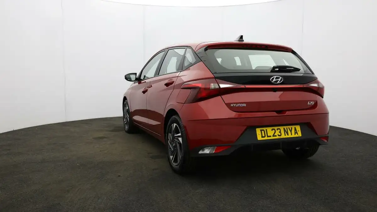 2023-hyundai-i20-10-t-gdi-se-connect-eclutch-imt-big-24