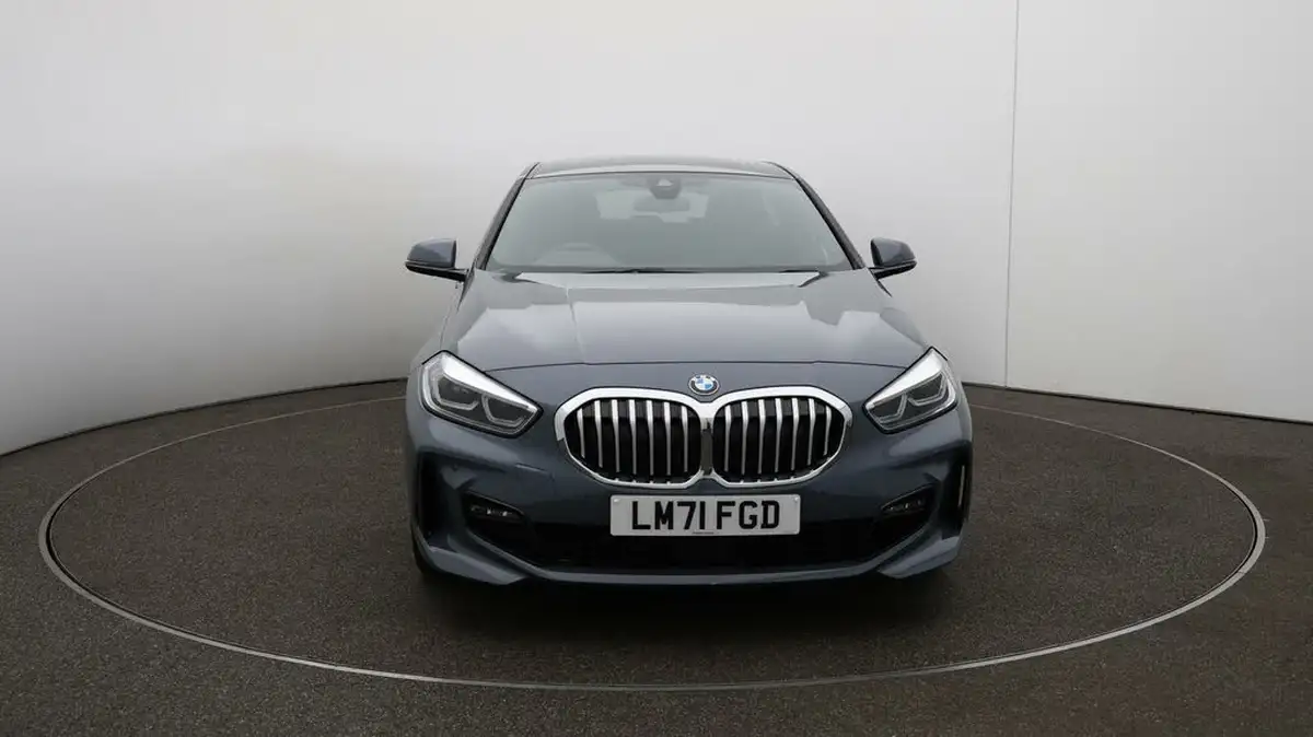 2021-bmw-1-series-15-118i-m-sport-lcp-dct-big-33