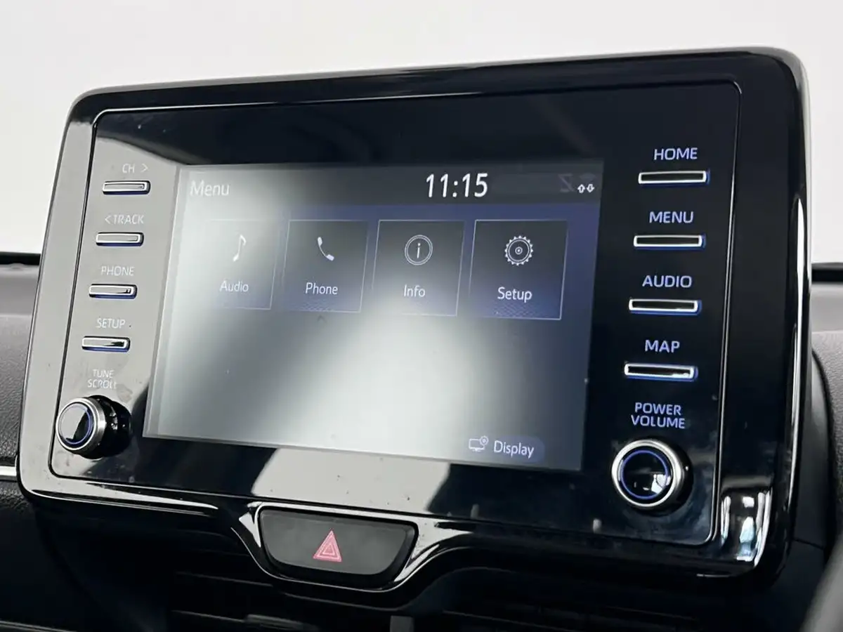 2021-toyota-yaris-15-vvt-i-icon-114bhp-hybrid-1490cc-e-cvt-big-23