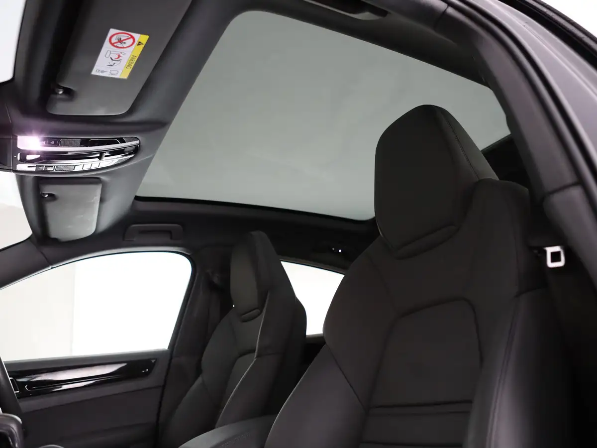 2022-porsche-cayenne-30-v6-e-hybrid-coupe-big-18