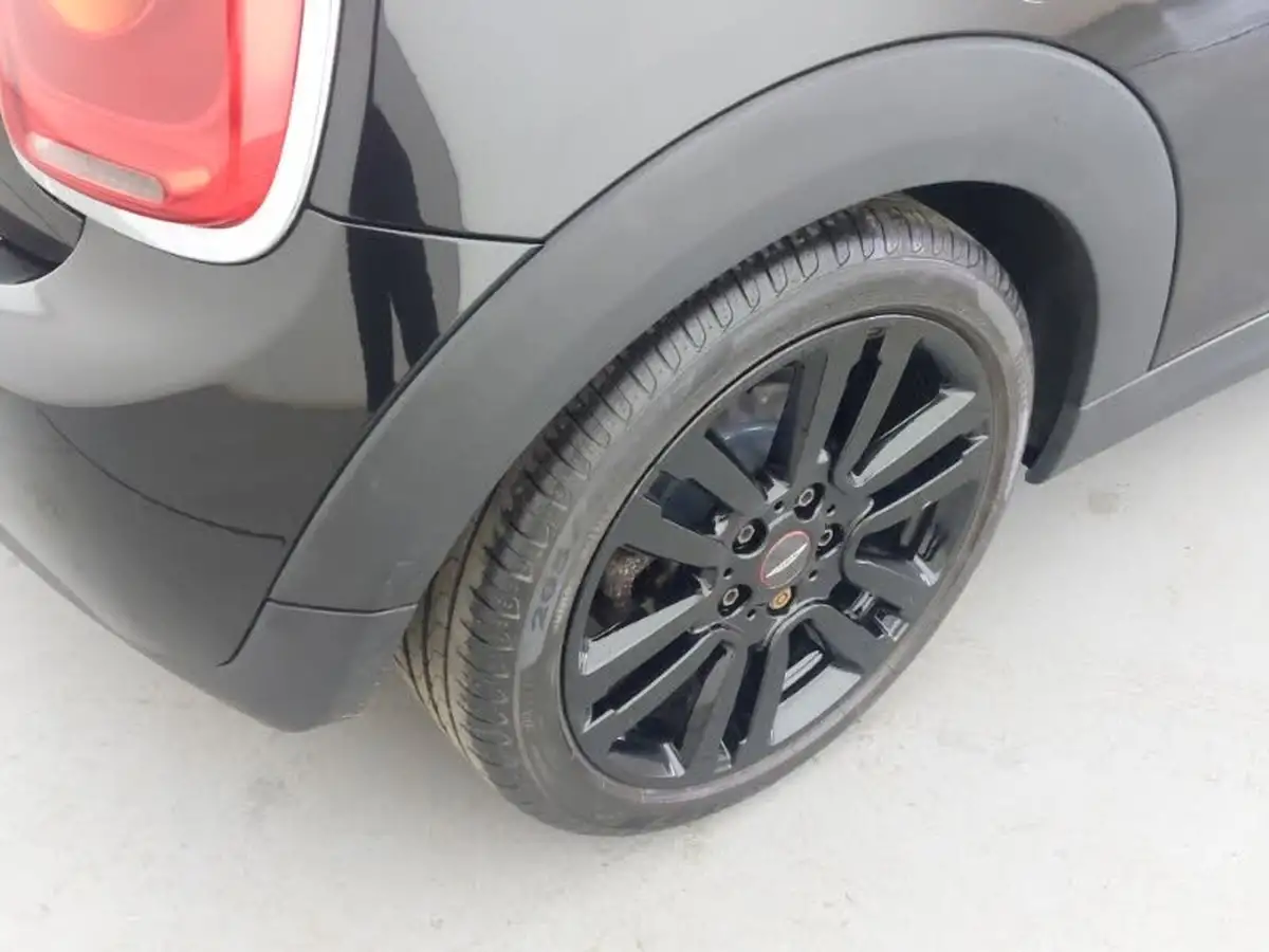 2017-mini-cooper-15-cooper-seven-chili-3d-big-12