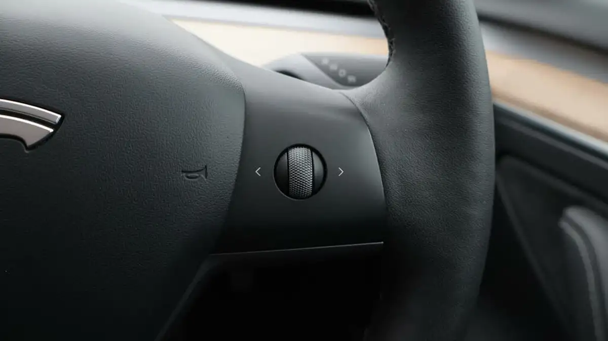 2021-tesla-model-3-e-long-range-awd-big-24