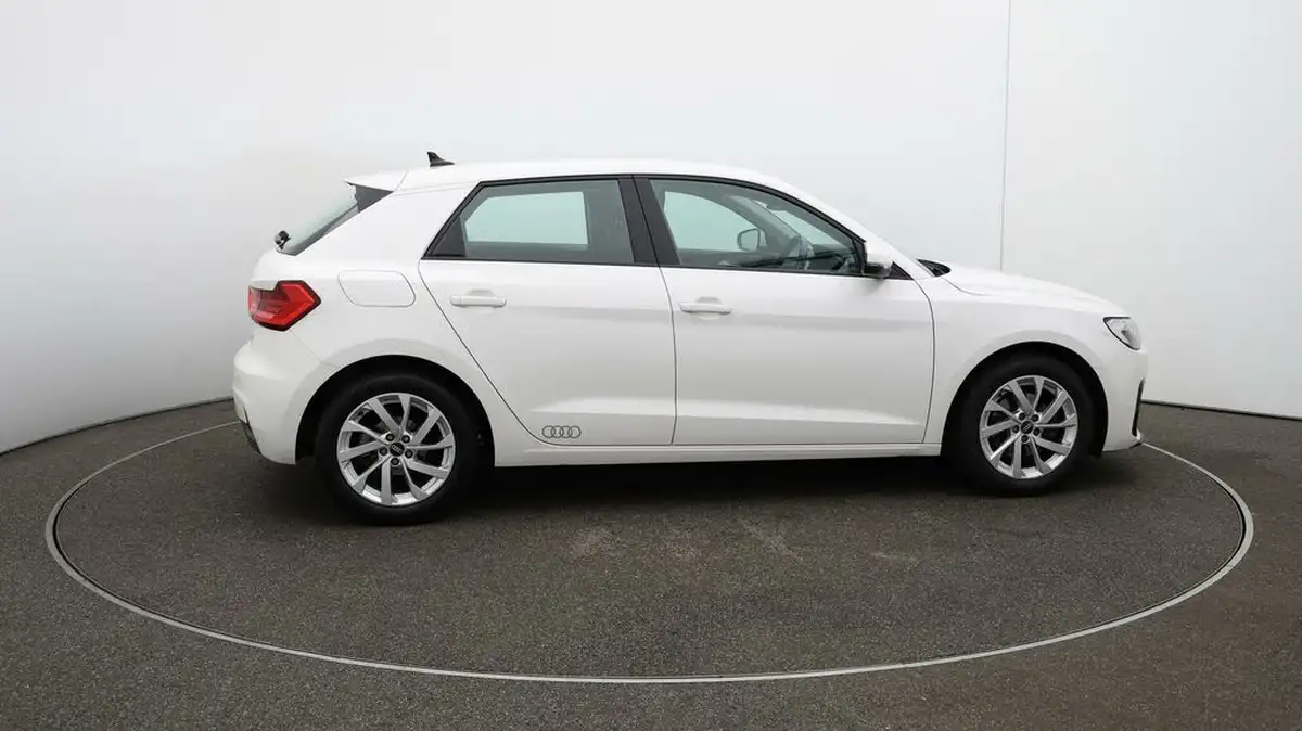 2021-audi-a1-10-30-tfsi-sport-110ps-big-42