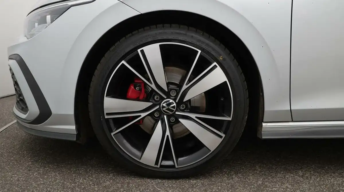 2023-volkswagen-golf-20tdi-gtd-big-18