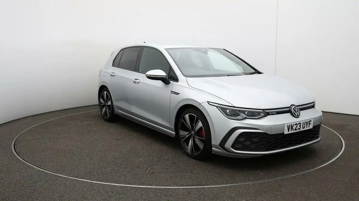 2023-volkswagen-golf-20tdi-gtd-big-36