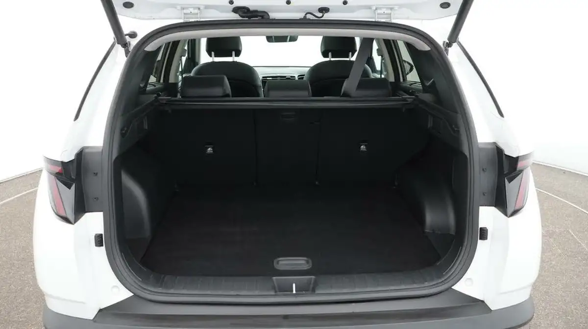 2022-hyundai-tucson-16-t-gdi-ultimate-150ps-48-volt-mhev-dct-big-17