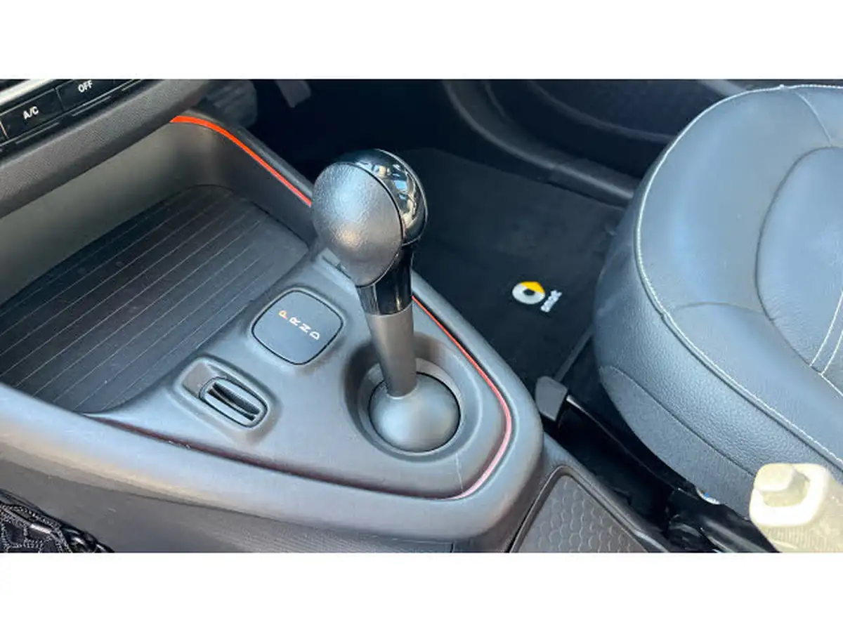 2021-smart-forfour-eq-exclusive-big-12
