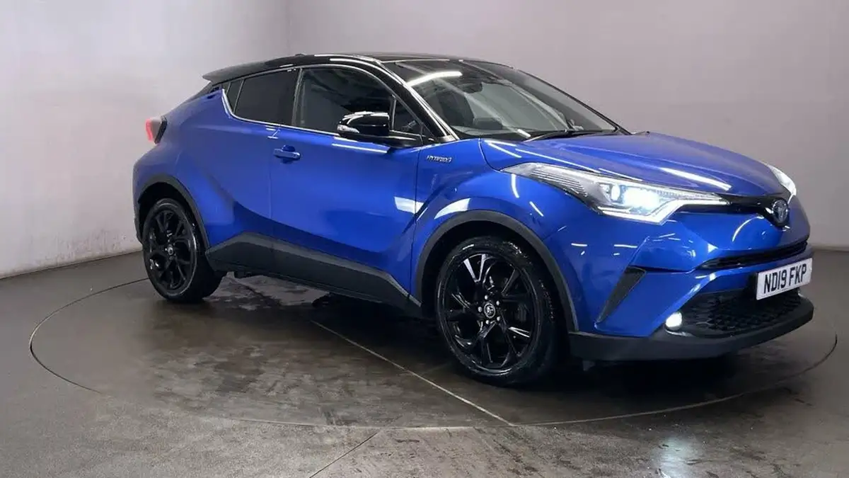 2019-toyota-c-hr-18-vvt-i-dynamic-big-1