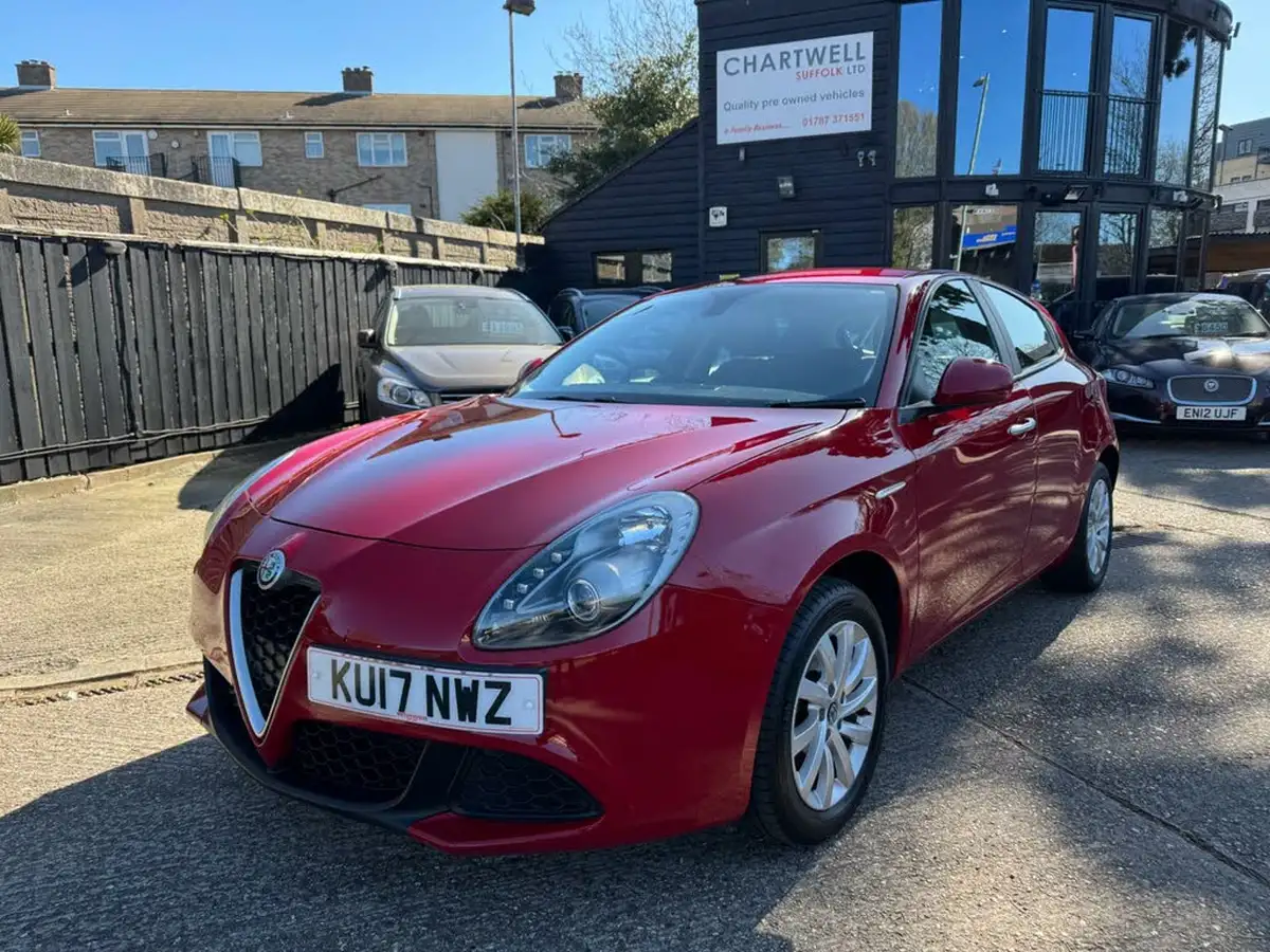 2017-alfa-romeo-giulietta-14-tb-giulietta-big-4