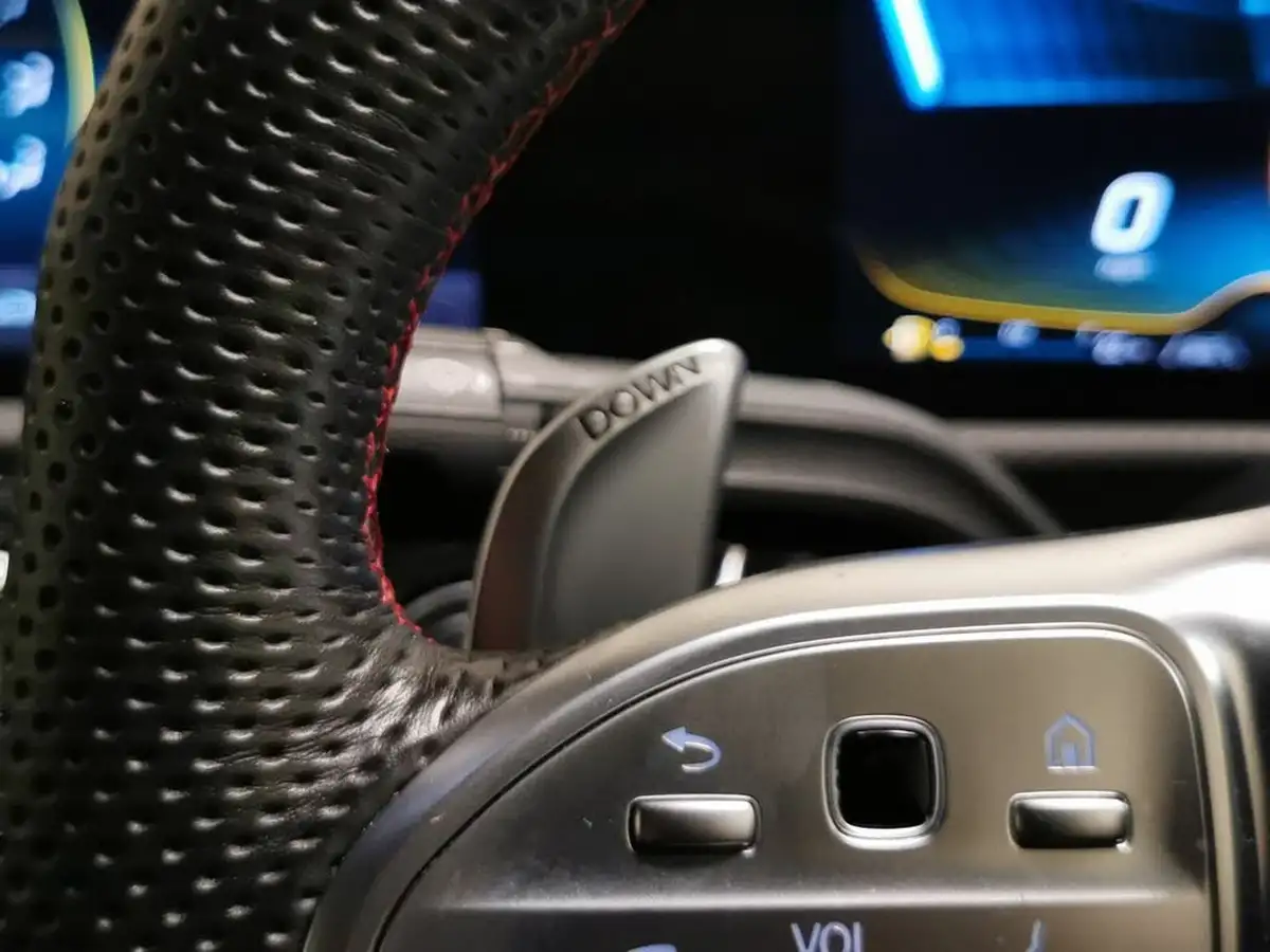 2019-mercedes-benz-a-class-20-a35-amg-premium-plus-hatchback-5d-big-20