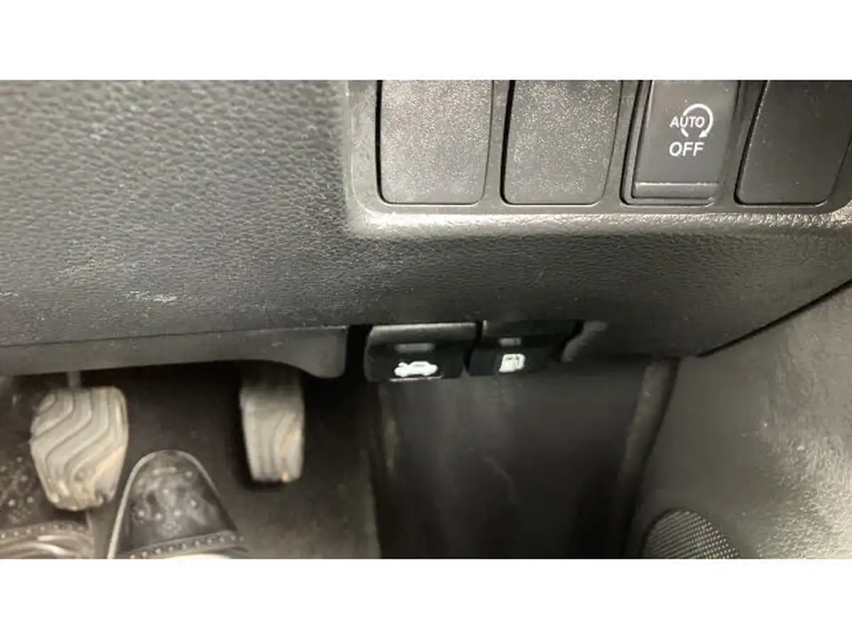2020-nissan-qashqai-13-dig-t-acenta-premium-160ps-big-30
