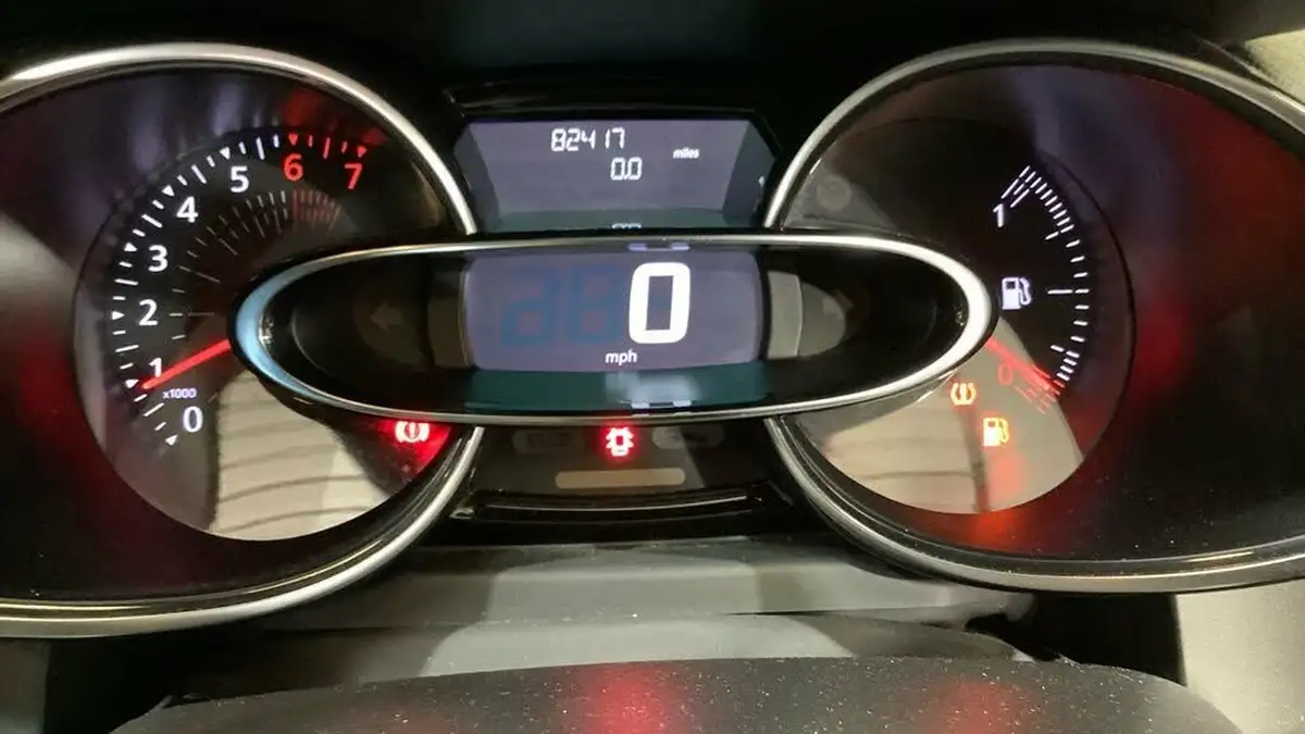 2018-renault-clio-09-tce-play-90ps-big-7