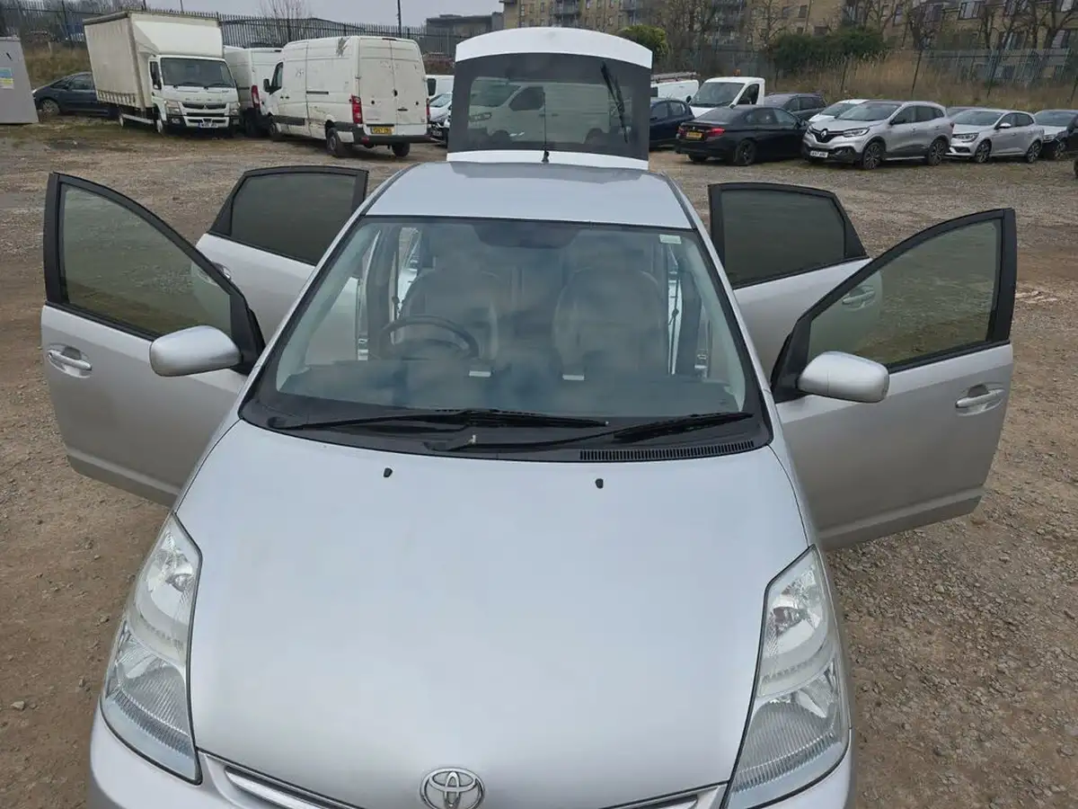 2007-toyota-prius-15-vvt-i-t3-big-6