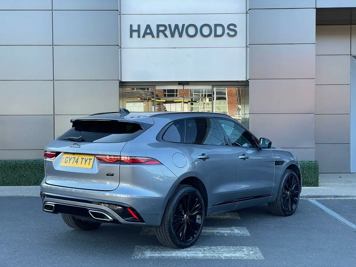 2024-jaguar-f-pace-30-d300-r-dynamic-hse-black-90th-anniversary-edition-big-22