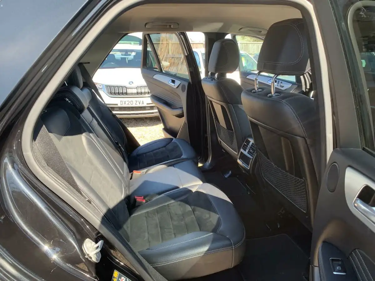 2012-mercedes-benz-m-class-30td-ml350-bluetec-sport-big-34