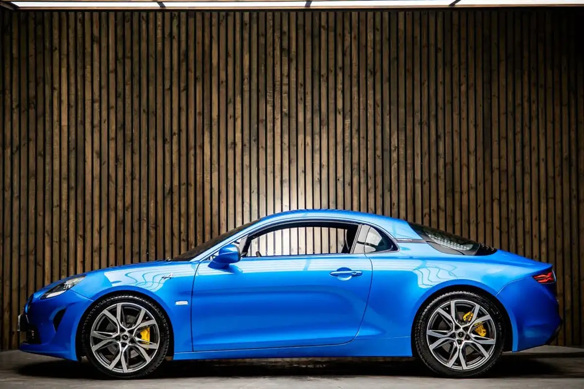 2023-alpine-a110-18-t-no-trim-big-6