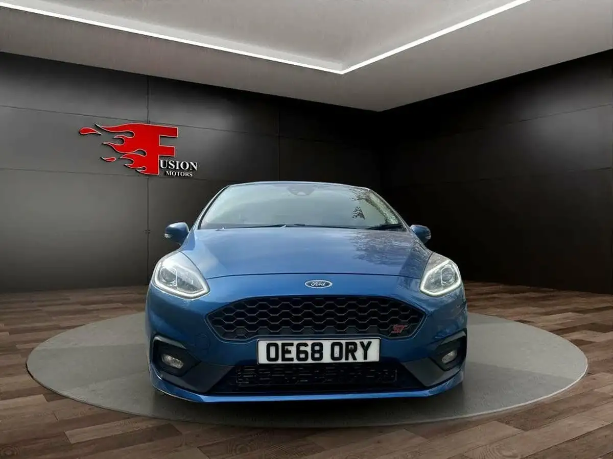 2018-ford-fiesta-15t-st-3-3d-big-1